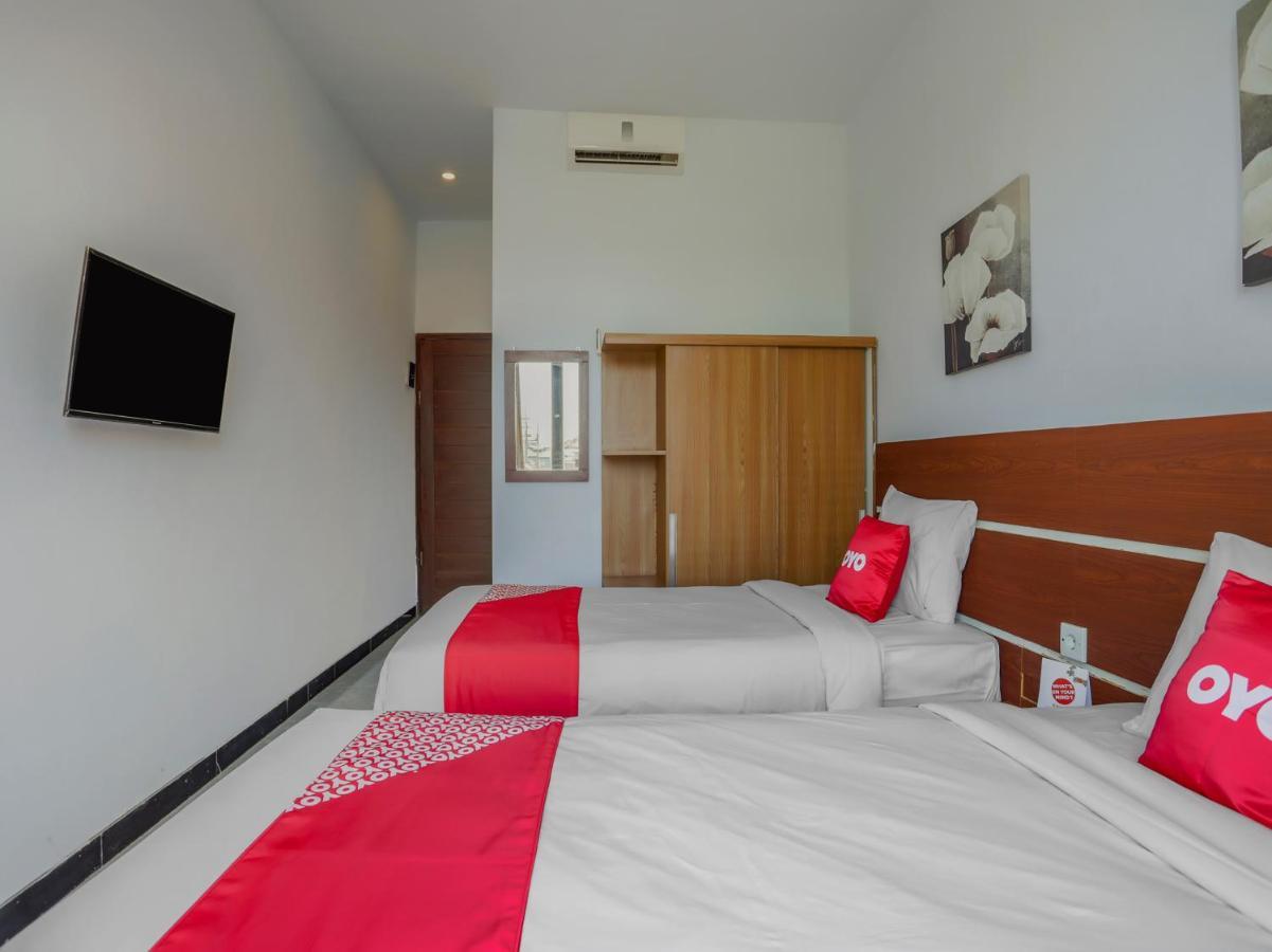 Oyo 3852 Valomia Guest House Denpasar Eksteriør billede