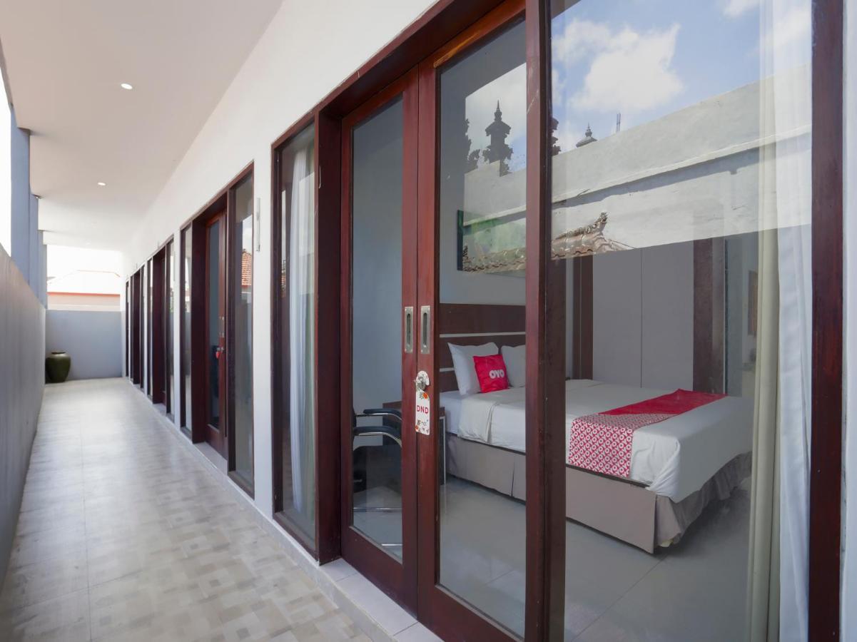 Oyo 3852 Valomia Guest House Denpasar Eksteriør billede