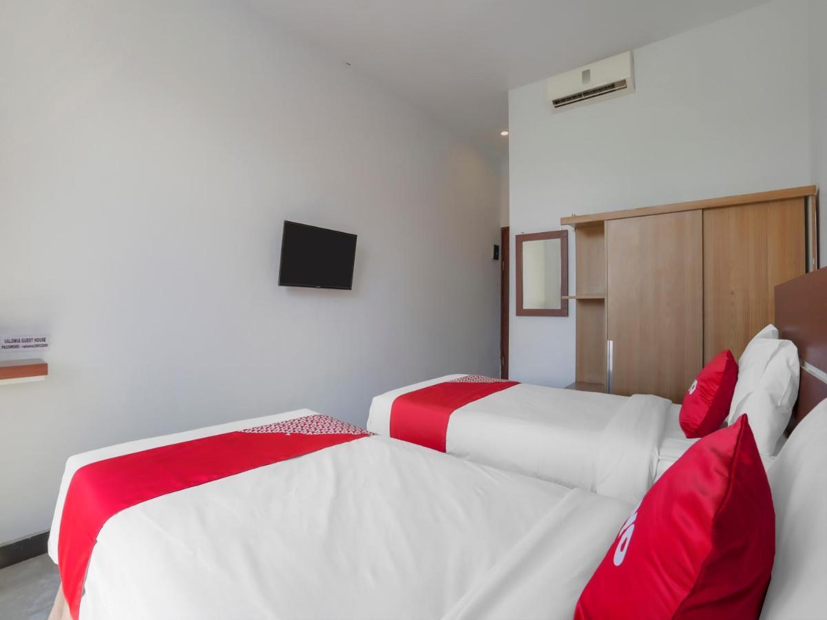 Oyo 3852 Valomia Guest House Denpasar Eksteriør billede